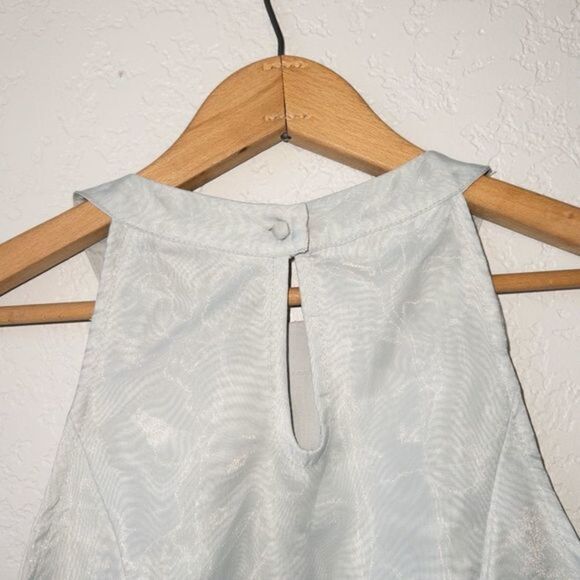 NWT LC Lauren Conrad Make Believe Migrate Gray Organza Dress Size 2 - Picture 8 of 9